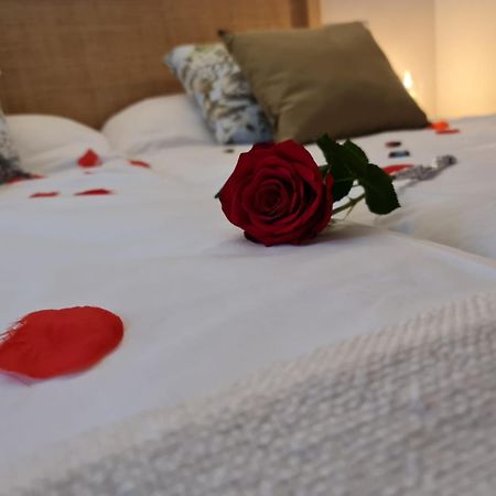 Hotel Camino De Las Estrellas Serranillos Ngoại thất bức ảnh