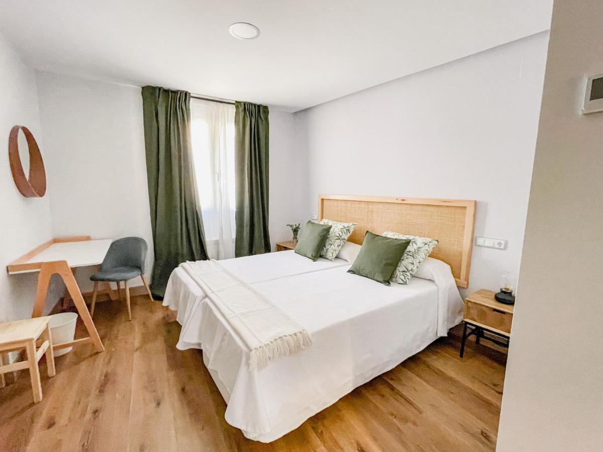 Hotel Camino De Las Estrellas Serranillos Ngoại thất bức ảnh